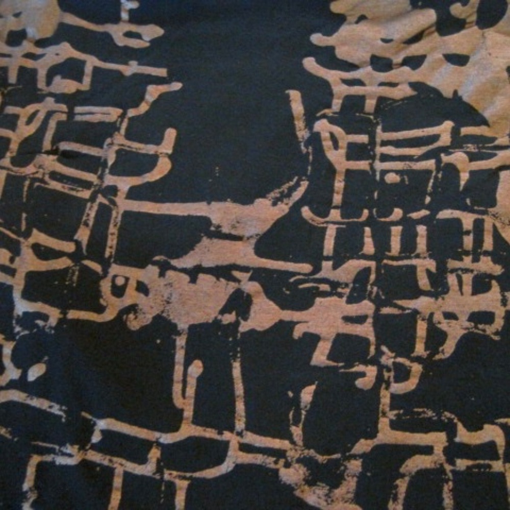 Sarah Pacini Metallic Printed Top - Picture 7 of 9
